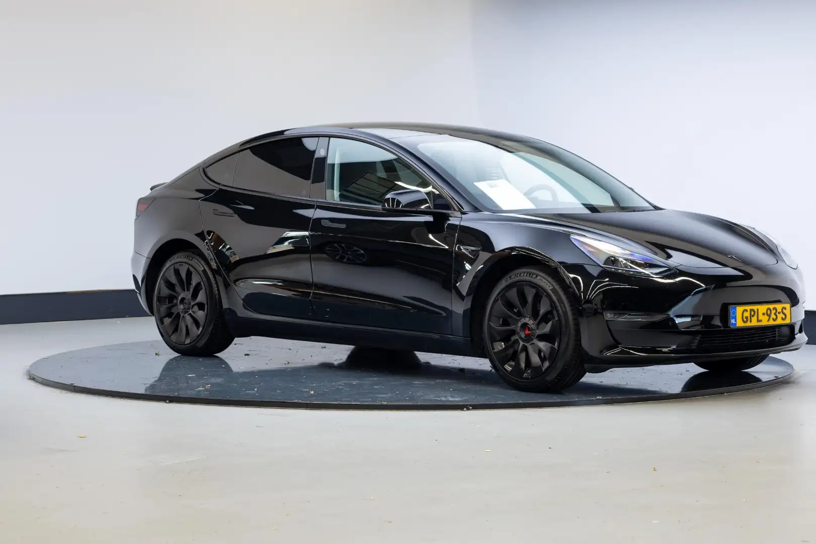 Tesla Model 3 Long Range RWD 75 kWh Zwart - 1