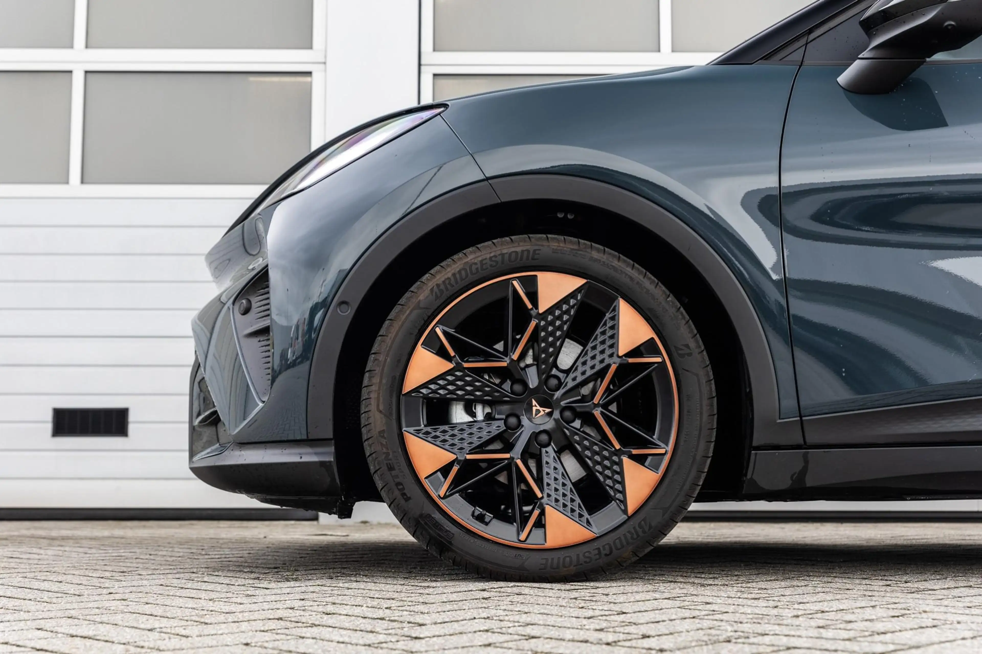 CUPRA Raval 211pk Performance First Edition 56 kWh | Sennheise — photo 12