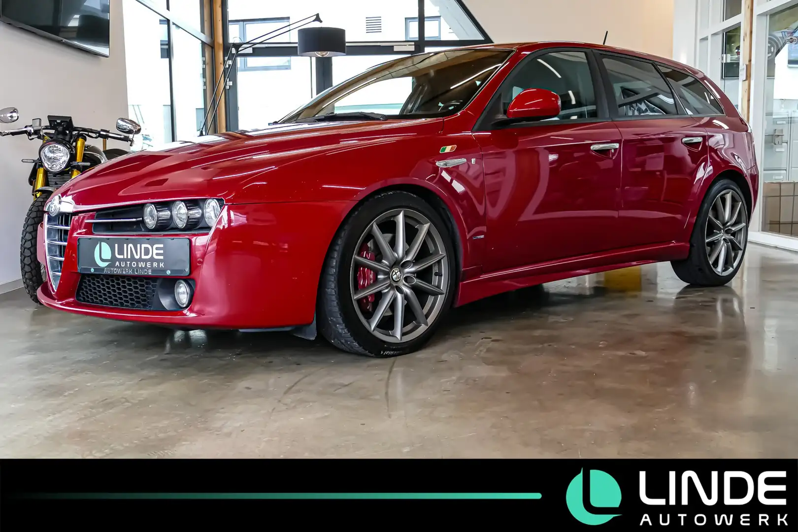 Alfa Romeo 159 2.0 JTDM Turismo | LEDER|NAVI|PDC|SHZ|19 ALU Rosso - 1
