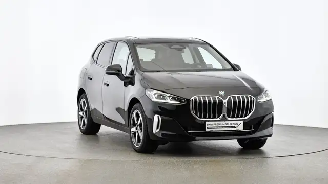 BMW 2 Series view 5