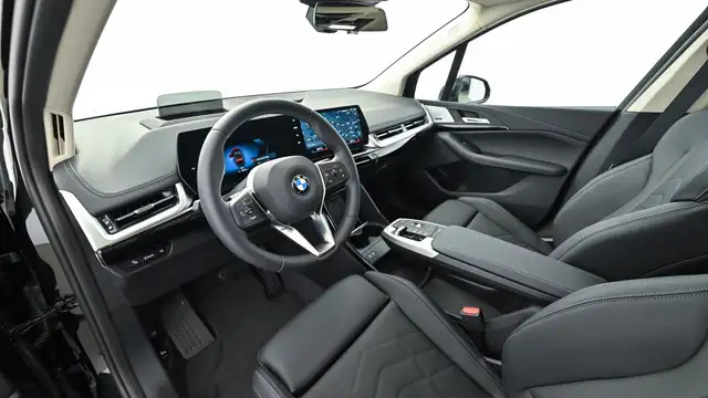 BMW 2 Series view 15