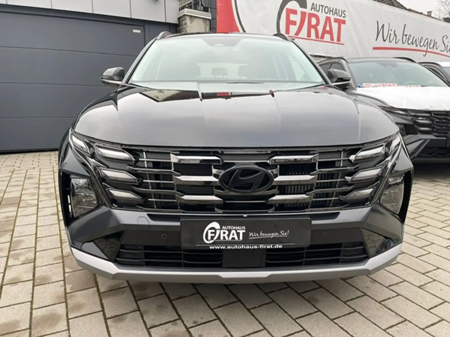 Hyundai TUCSON 1,6 T-Gdi Schwarz - 2