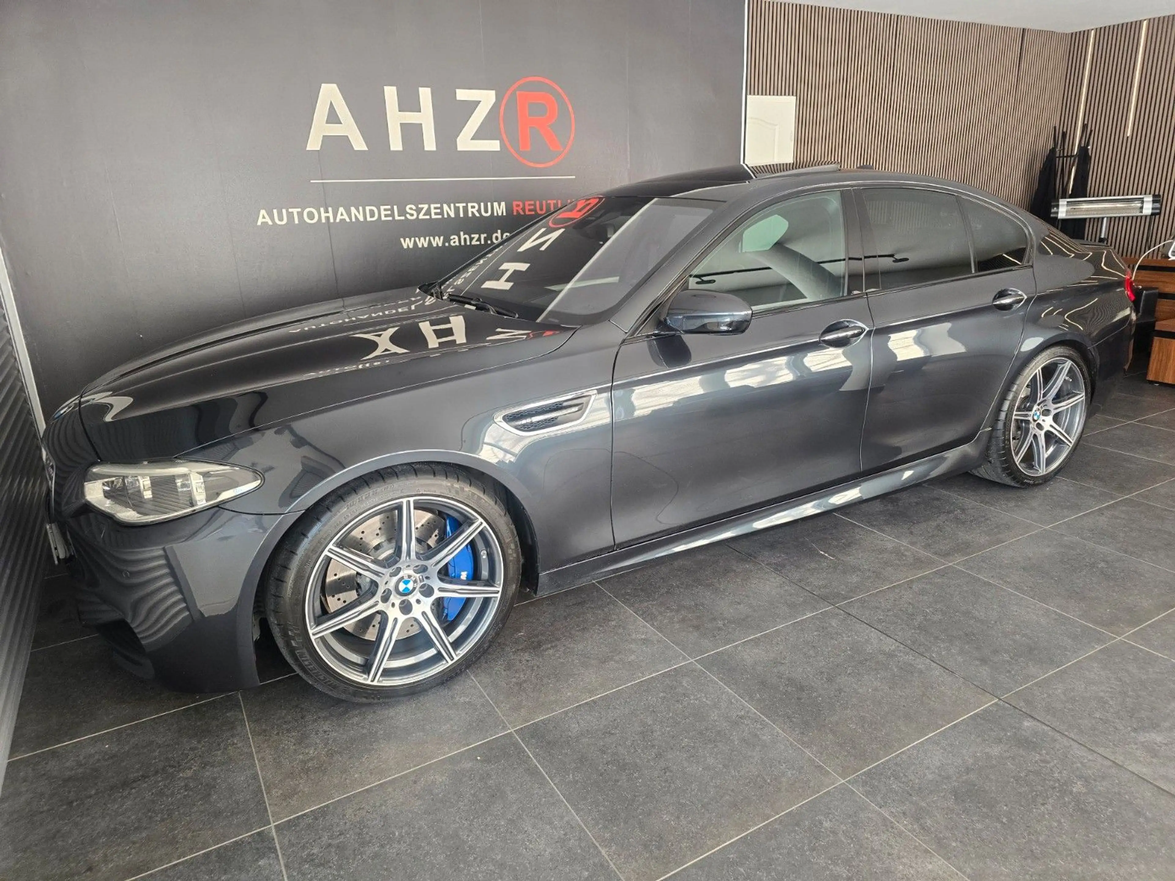 BMW M5 Lim. Competition*HEADUP*LED*SOFT-CLOSE — photo 3