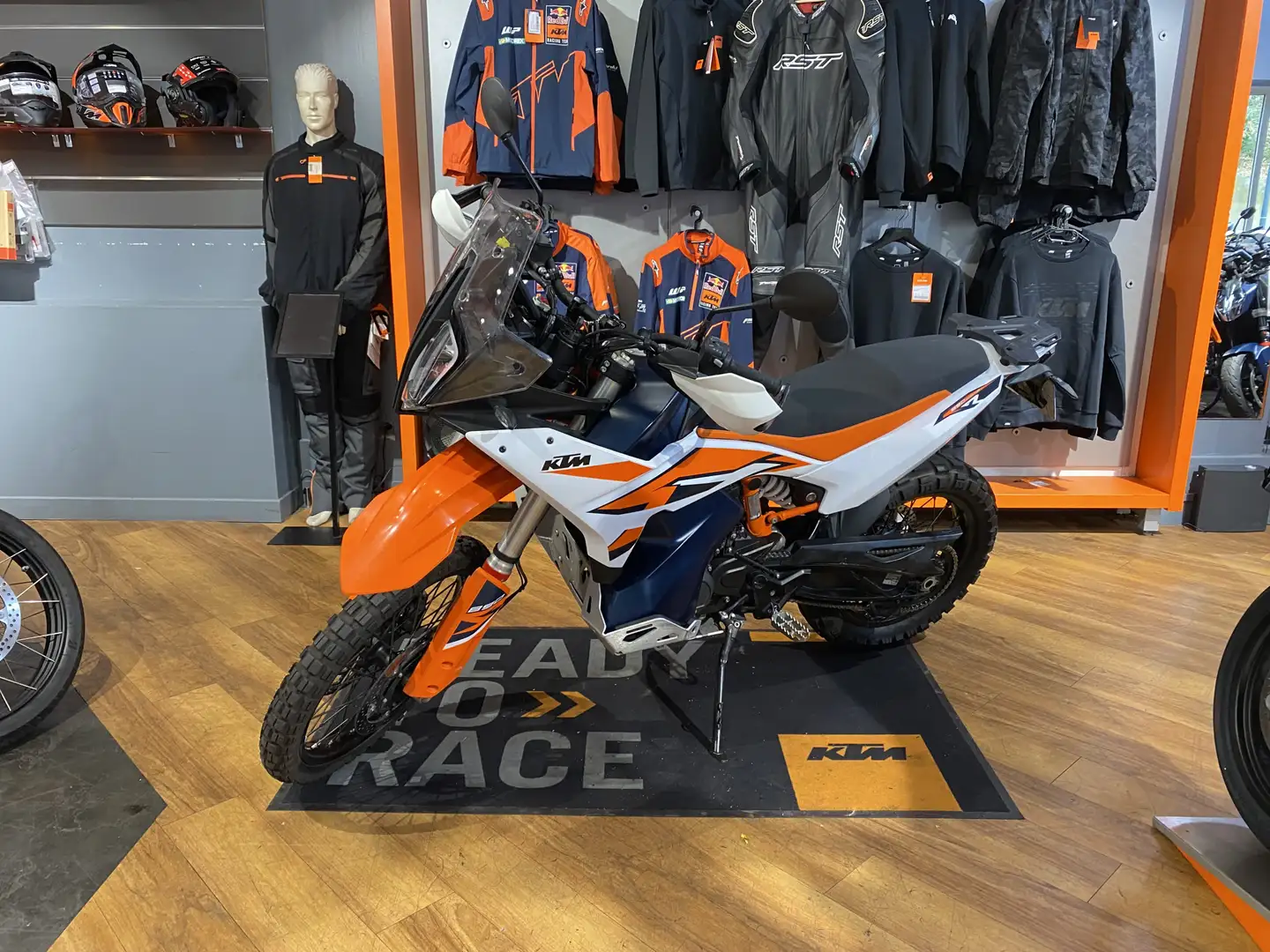 KTM 890 Adventure Blanco - 2