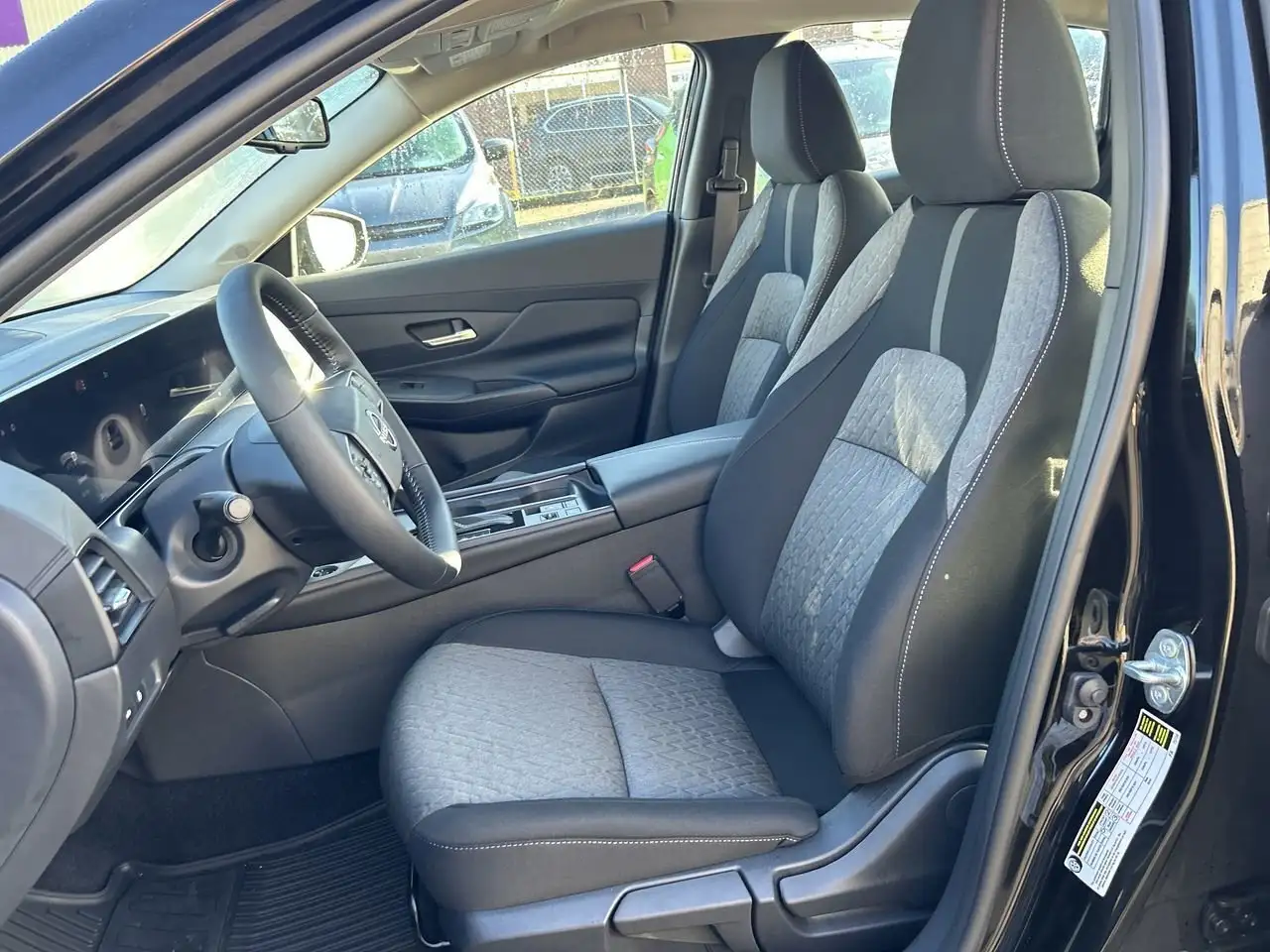 Nissan Sentra снимка Nissan Sentra