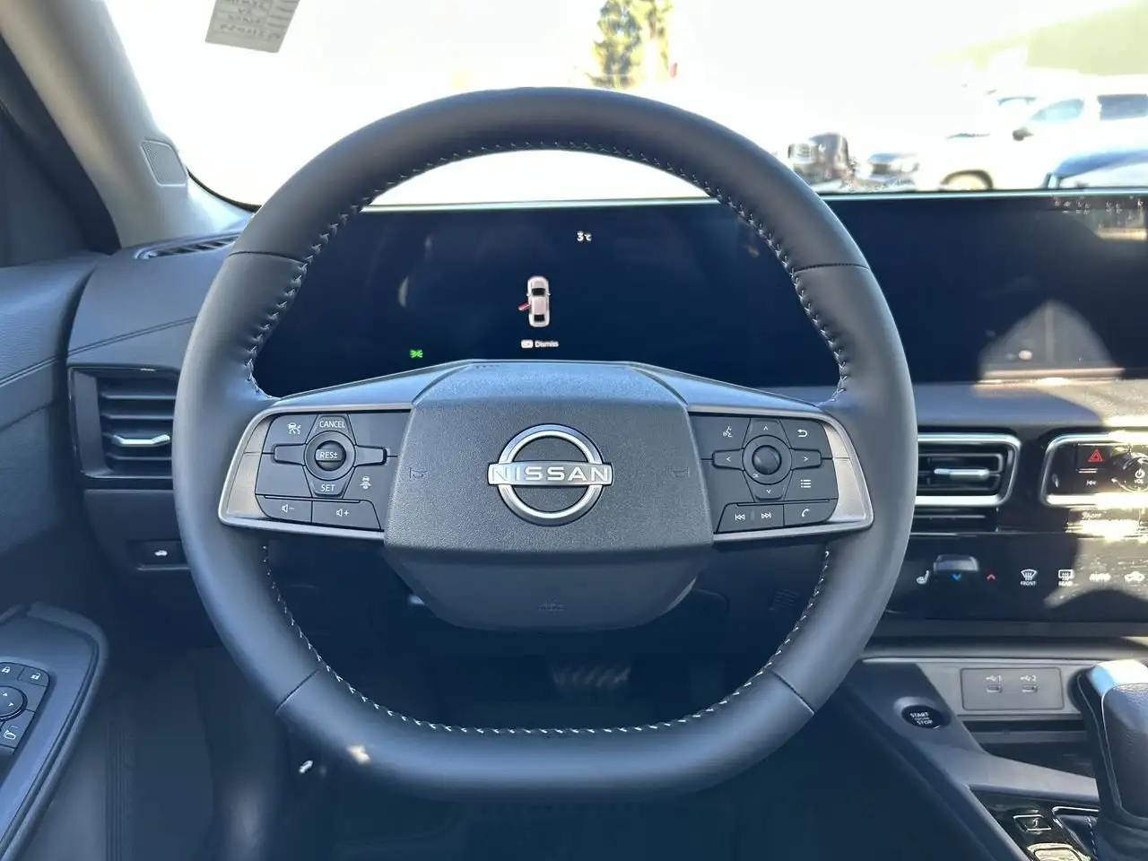 Nissan Sentra снимка Nissan Sentra