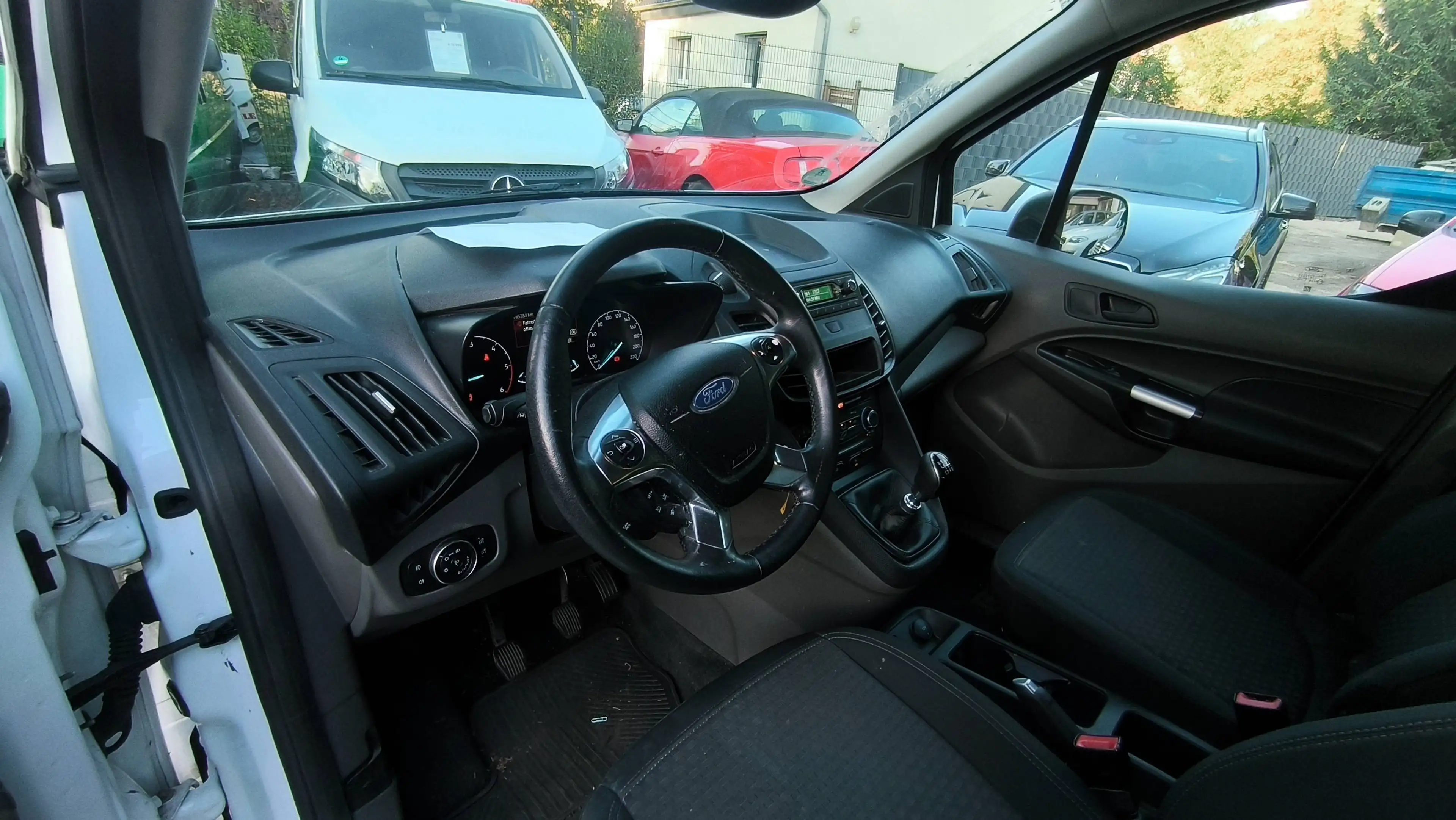 Ford Transit Connect TDCi Kombi | 5 Sitze | Klima | Spurhalteass. | TÜV | MwSt | 6 Gang | — photo 5