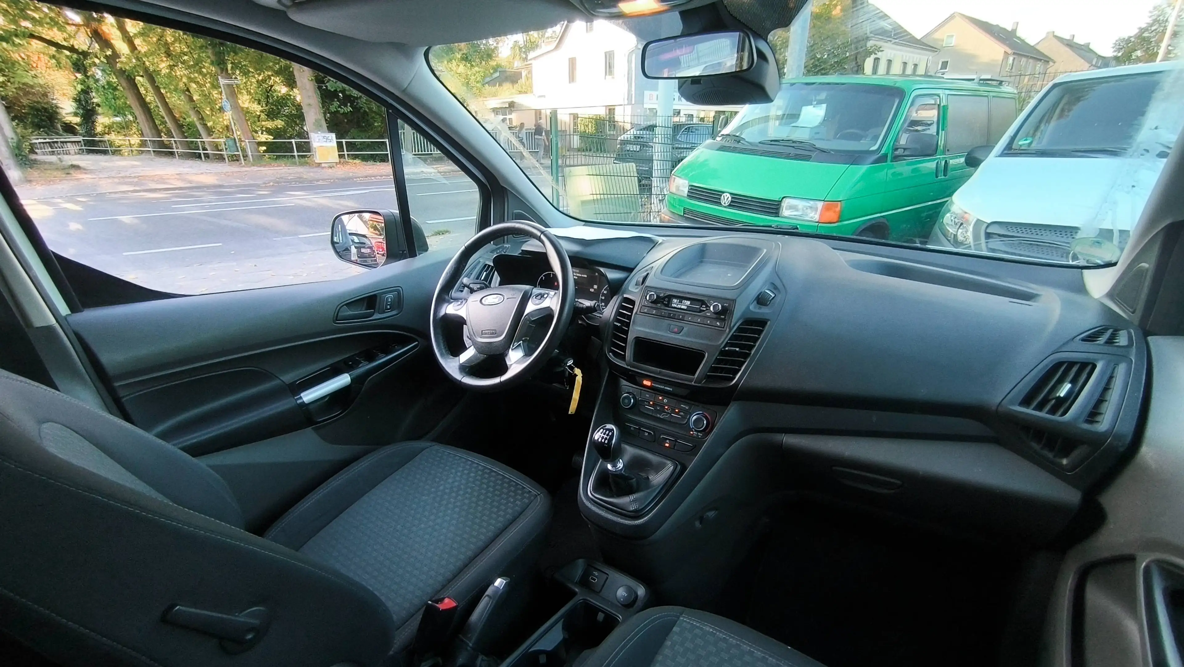 Ford Transit Connect TDCi Kombi | 5 Sitze | Klima | Spurhalteass. | TÜV | MwSt | 6 Gang | — photo 13
