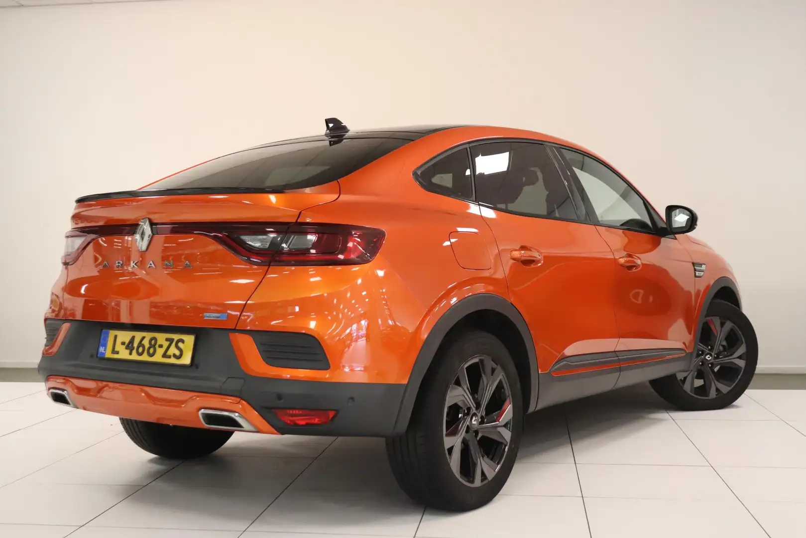 Renault Arkana 1.6 E-Tech Hybrid 145 R.S. Line | BOSE audio | Cam Oranje - 2