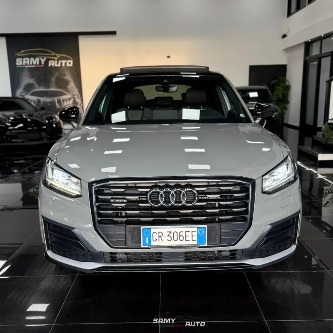 Audi Q2 2.0 tdi quattro 190cv s-tronic Grau - 1