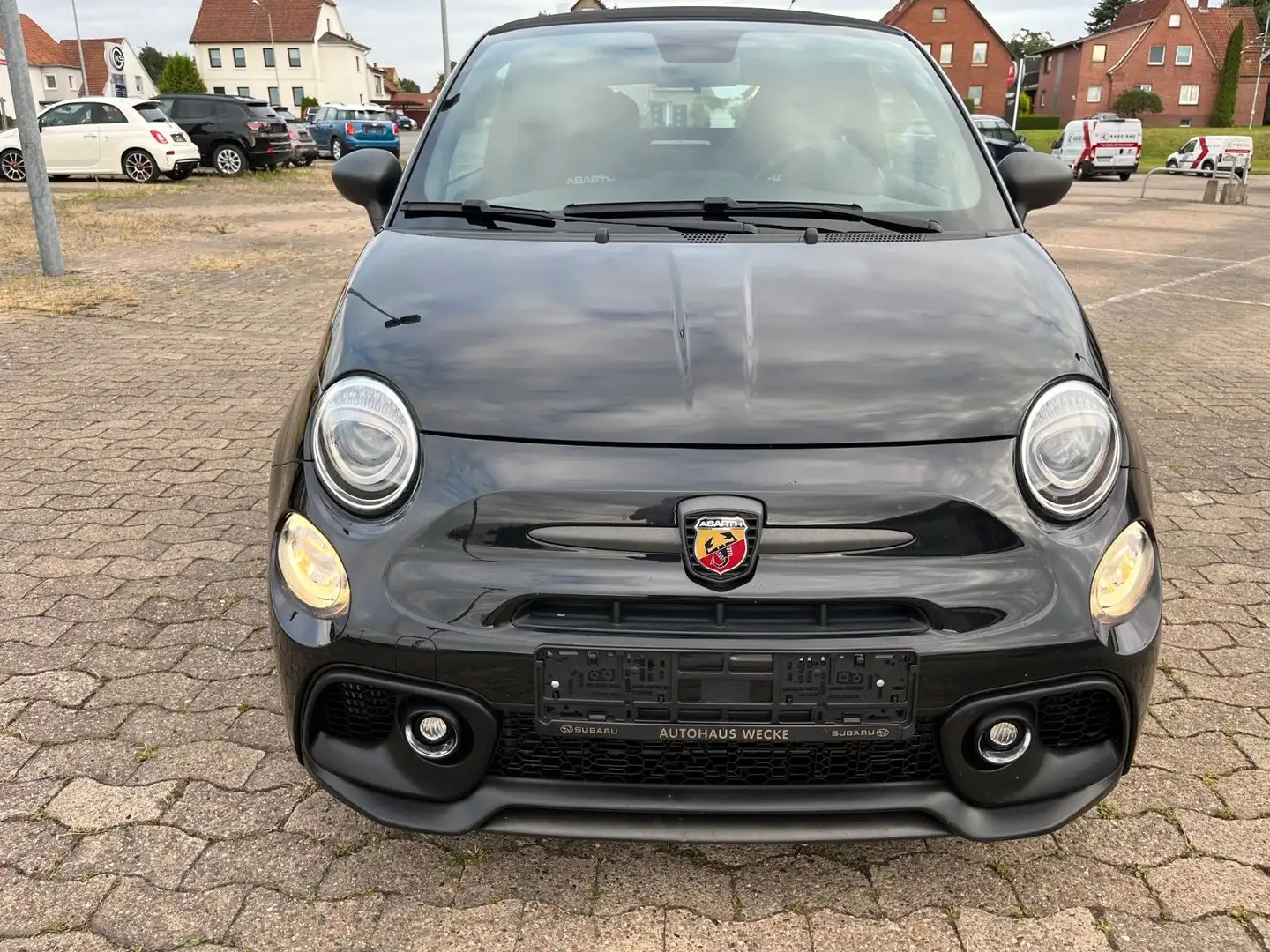 Abarth 695C *Scorpione Nero, Carbon Design* Noir - 2