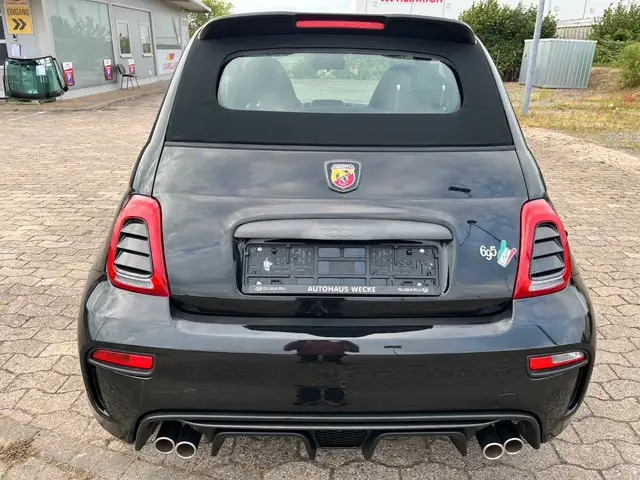 Abarth 695C *Scorpione Nero, Carbon Design*
