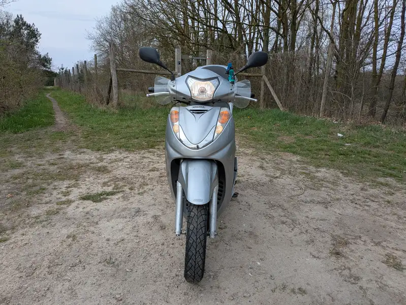 Honda SH 300 - foto 2