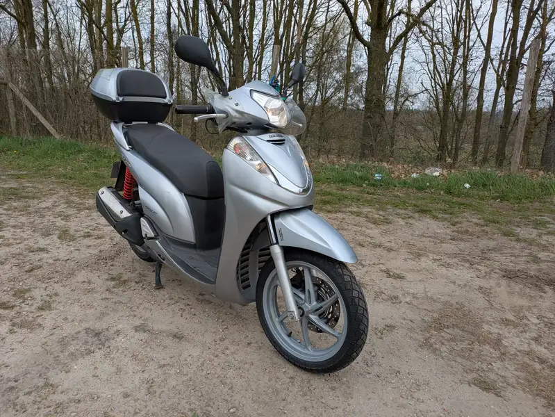 Honda SH 300 - foto 3