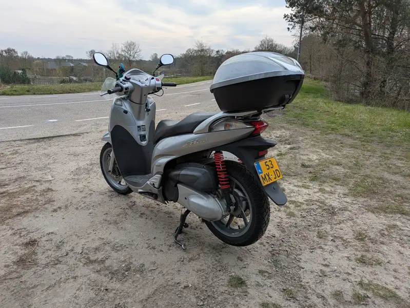 Honda SH 300 - foto 7