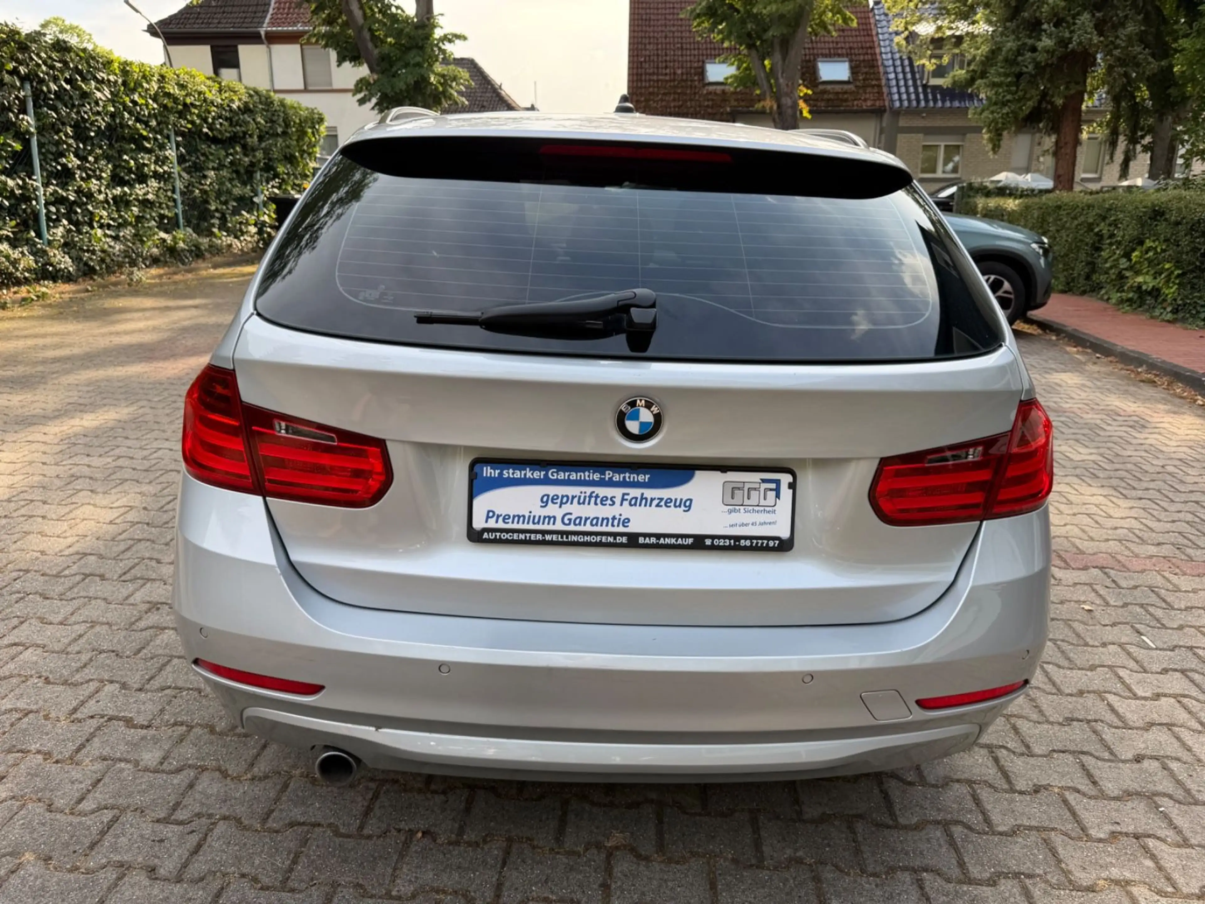 BMW 320 D Touring/18-Zoll M Felgen/ — photo 7