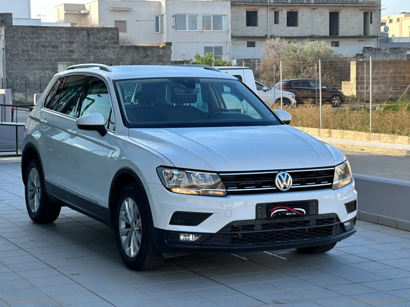 Volkswagen Tiguan 2.0 TDI DSG 4MOTION Style BMT Blanco - 2