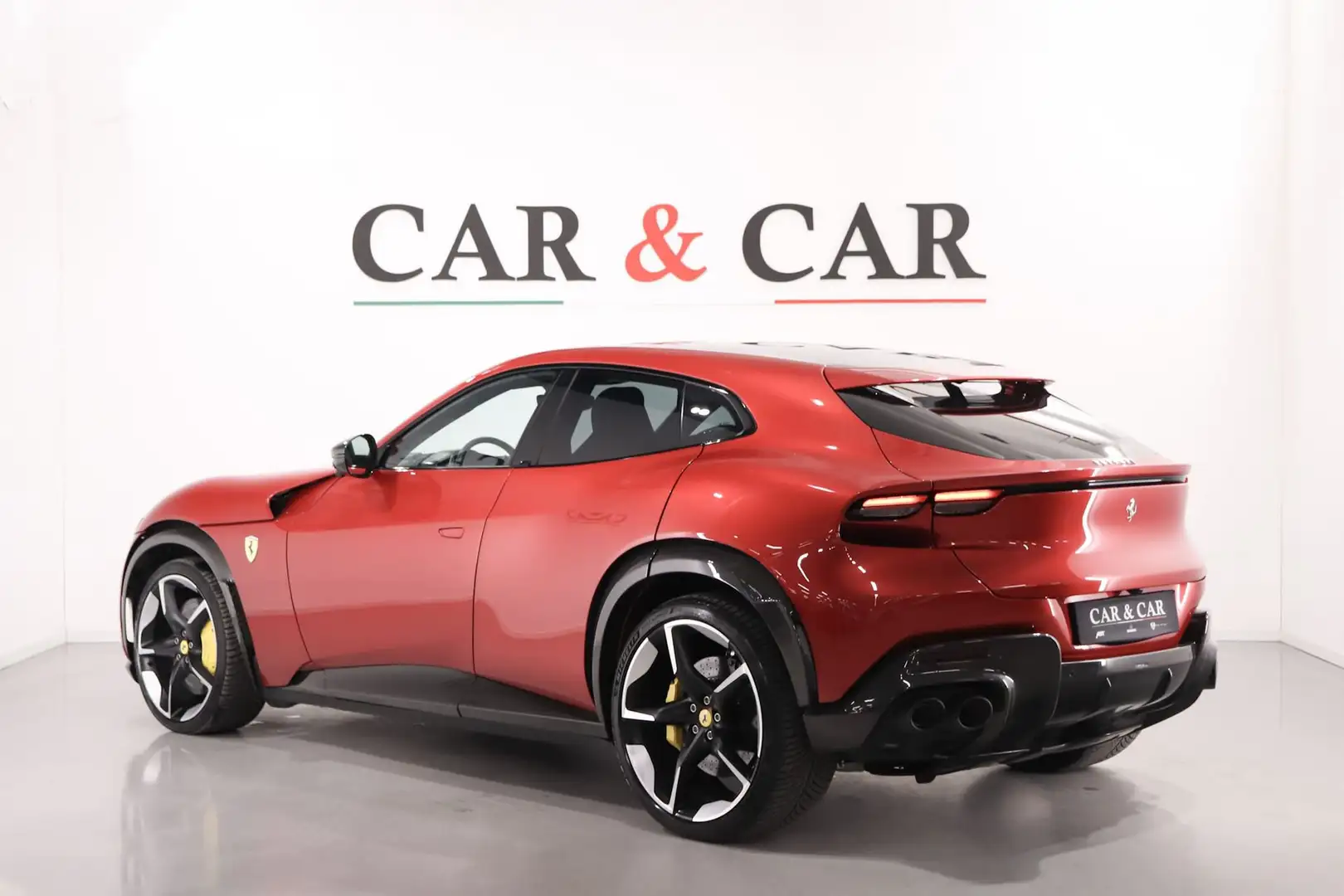 Ferrari Purosangue 6.5 V12 Rot - 2