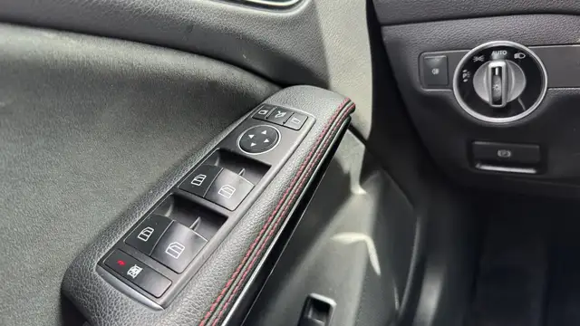 Mercedes-Benz Cla view 19