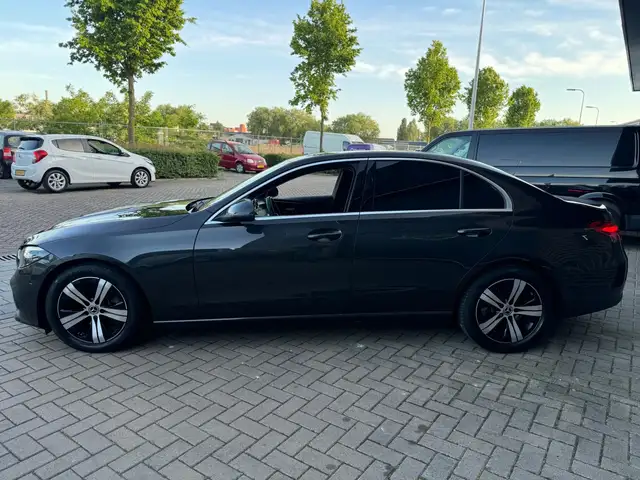 Mercedes-Benz C-Class view 18
