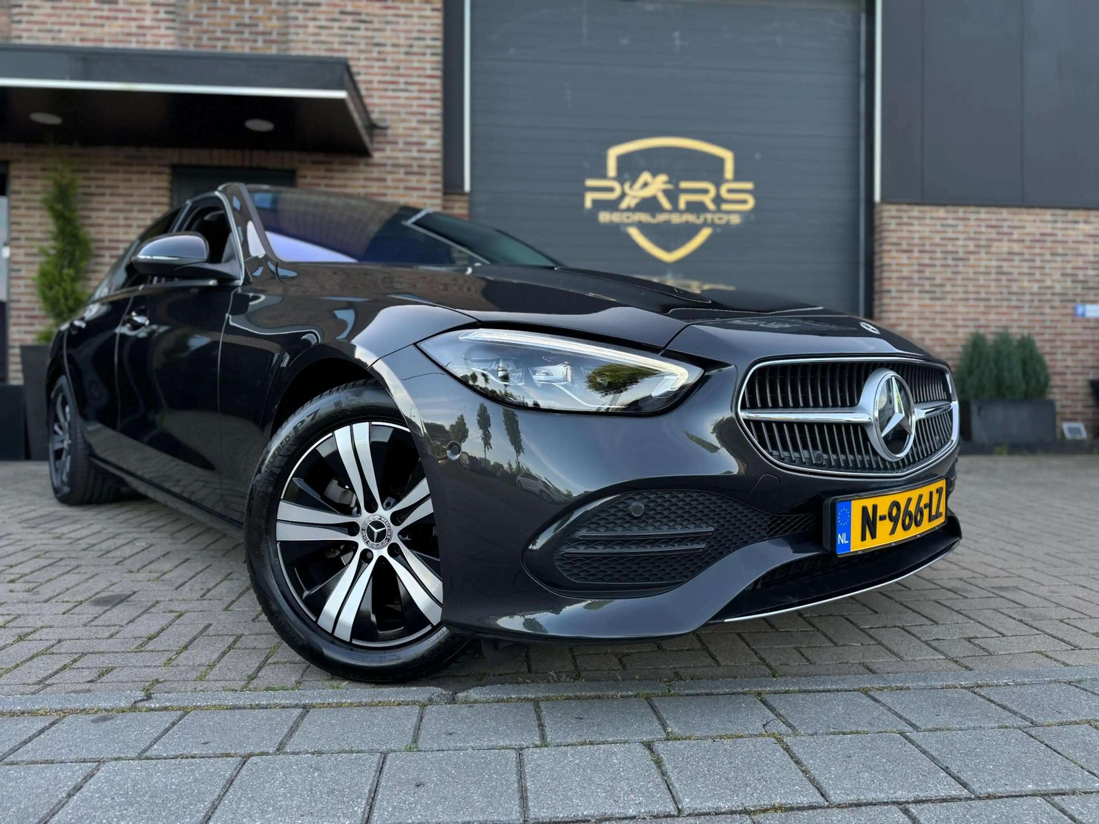 Mercedes-Benz C 180 Luxury Line Automaat 170PK zeer nette Dealer Garan — photo 6