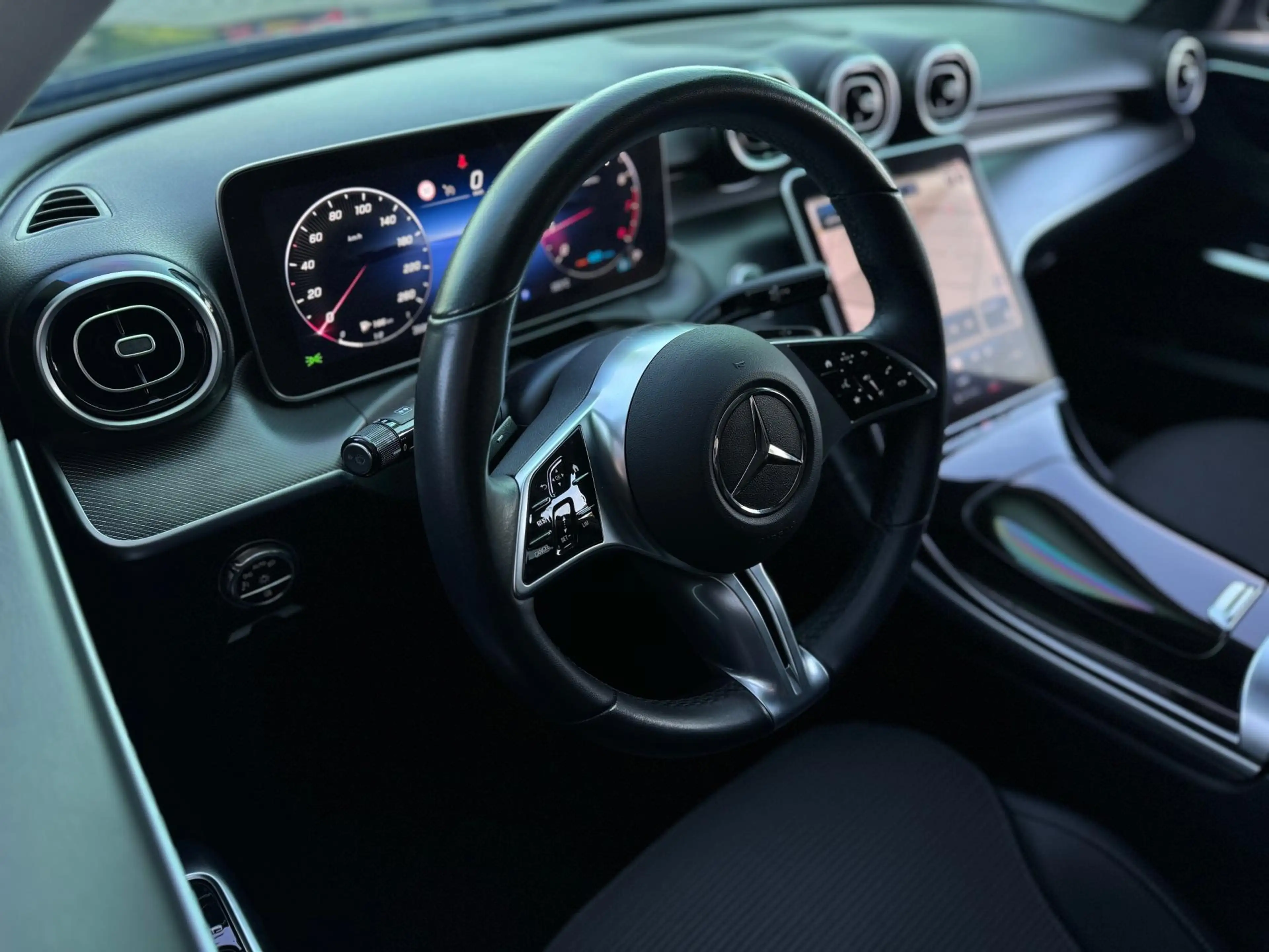 Mercedes-Benz C 180 Luxury Line Automaat 170PK zeer nette Dealer Garan — photo 21