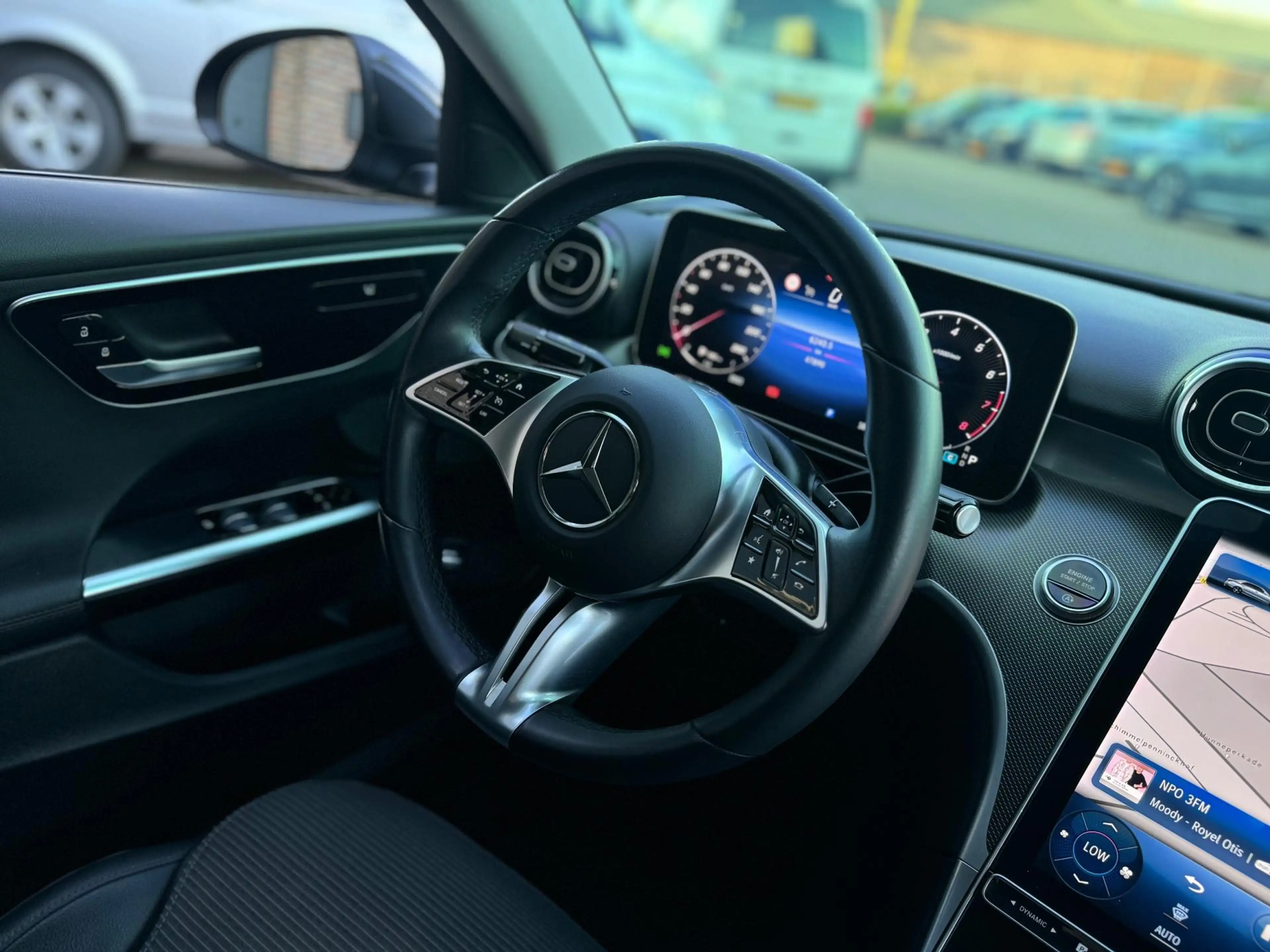 Mercedes-Benz C 180 Luxury Line Automaat 170PK zeer nette Dealer Garan — photo 34
