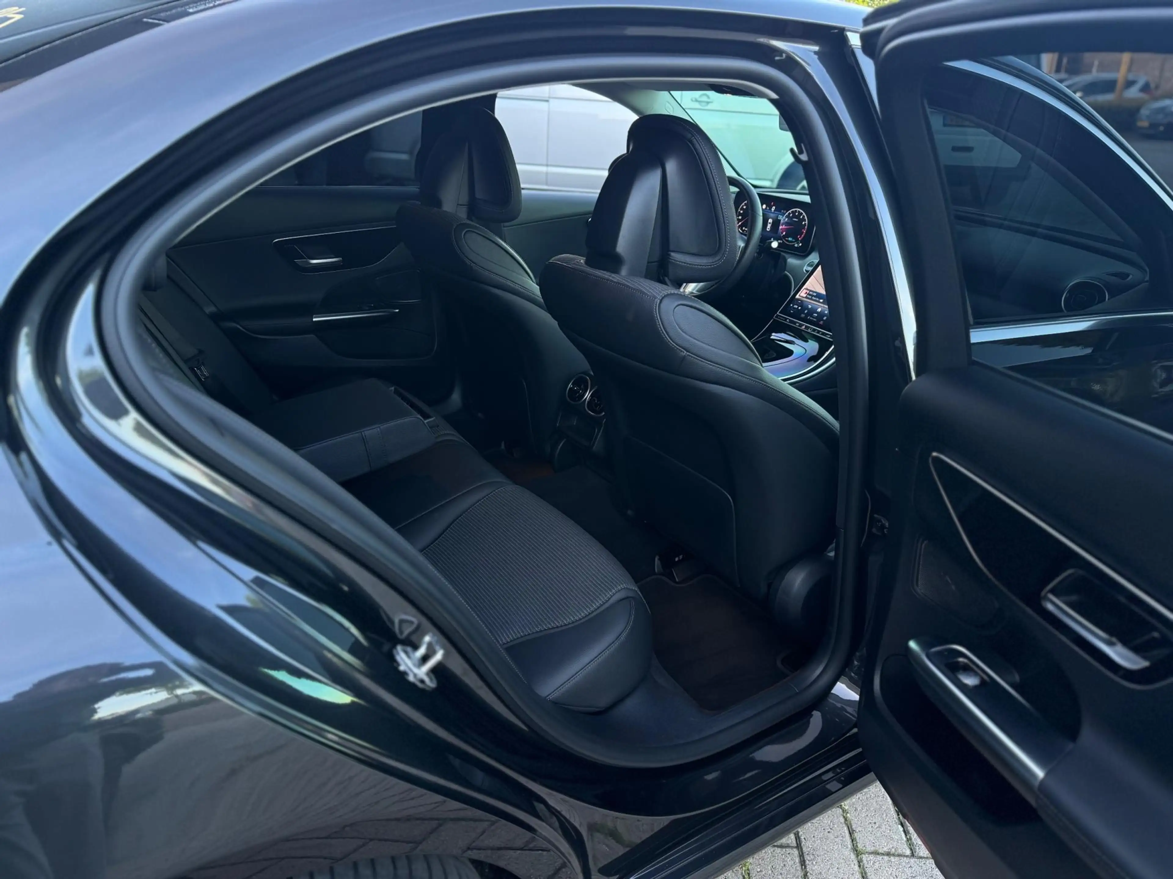 Mercedes-Benz C 180 Luxury Line Automaat 170PK zeer nette Dealer Garan — photo 28
