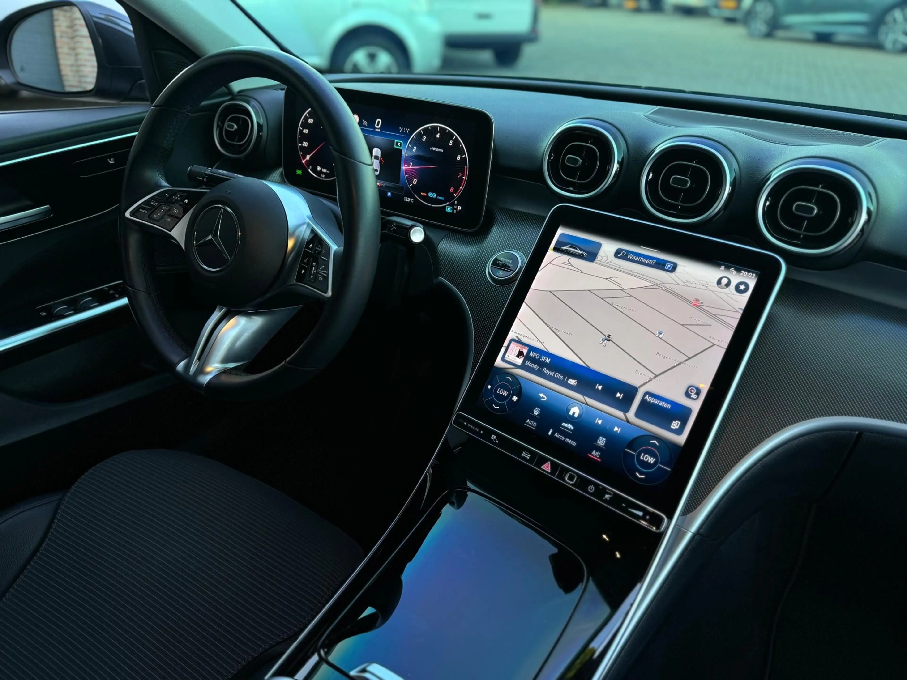 Mercedes-Benz C 180 Luxury Line Automaat 170PK zeer nette Dealer Garan — photo 33