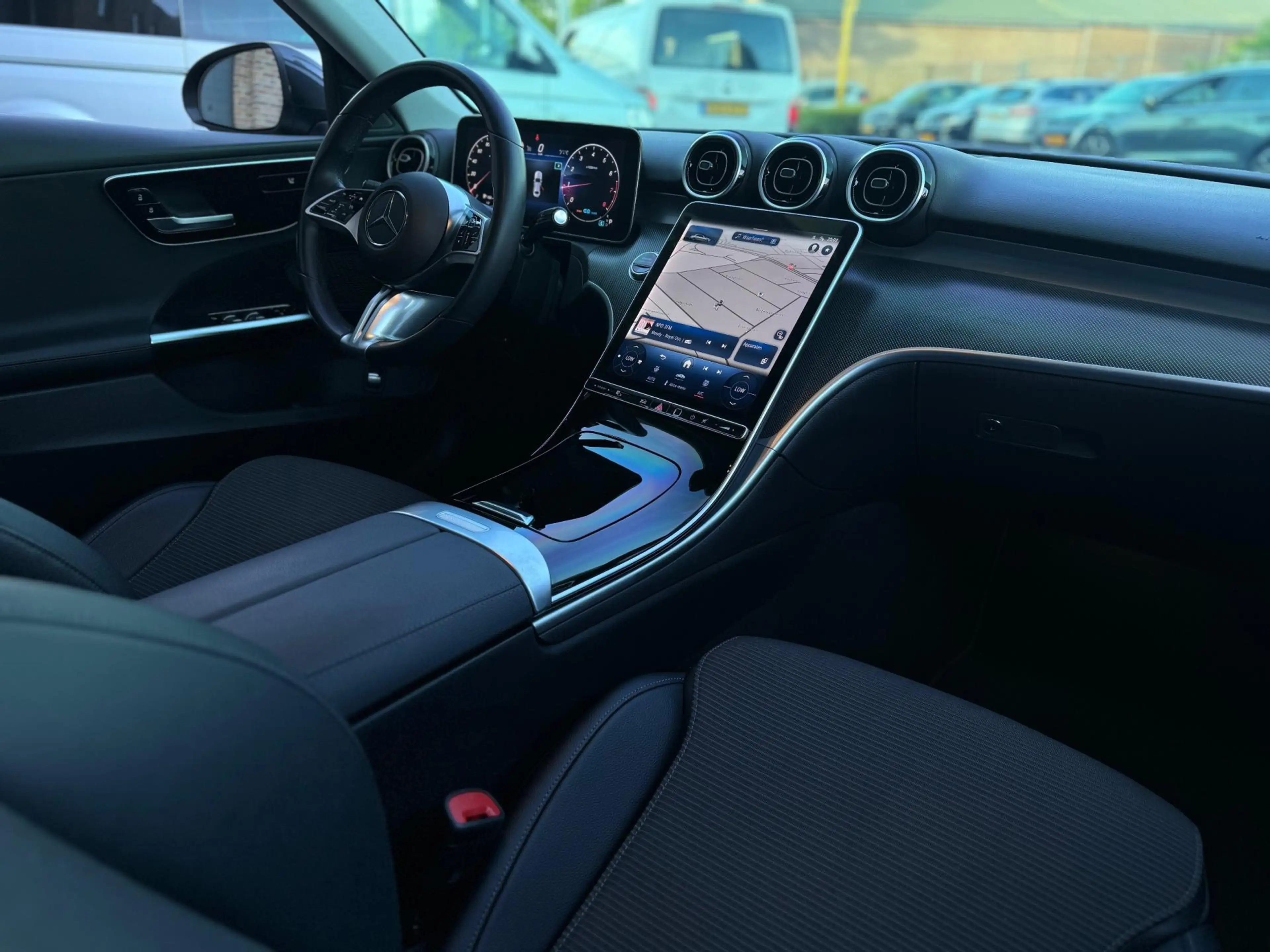 Mercedes-Benz C 180 Luxury Line Automaat 170PK zeer nette Dealer Garan — photo 29