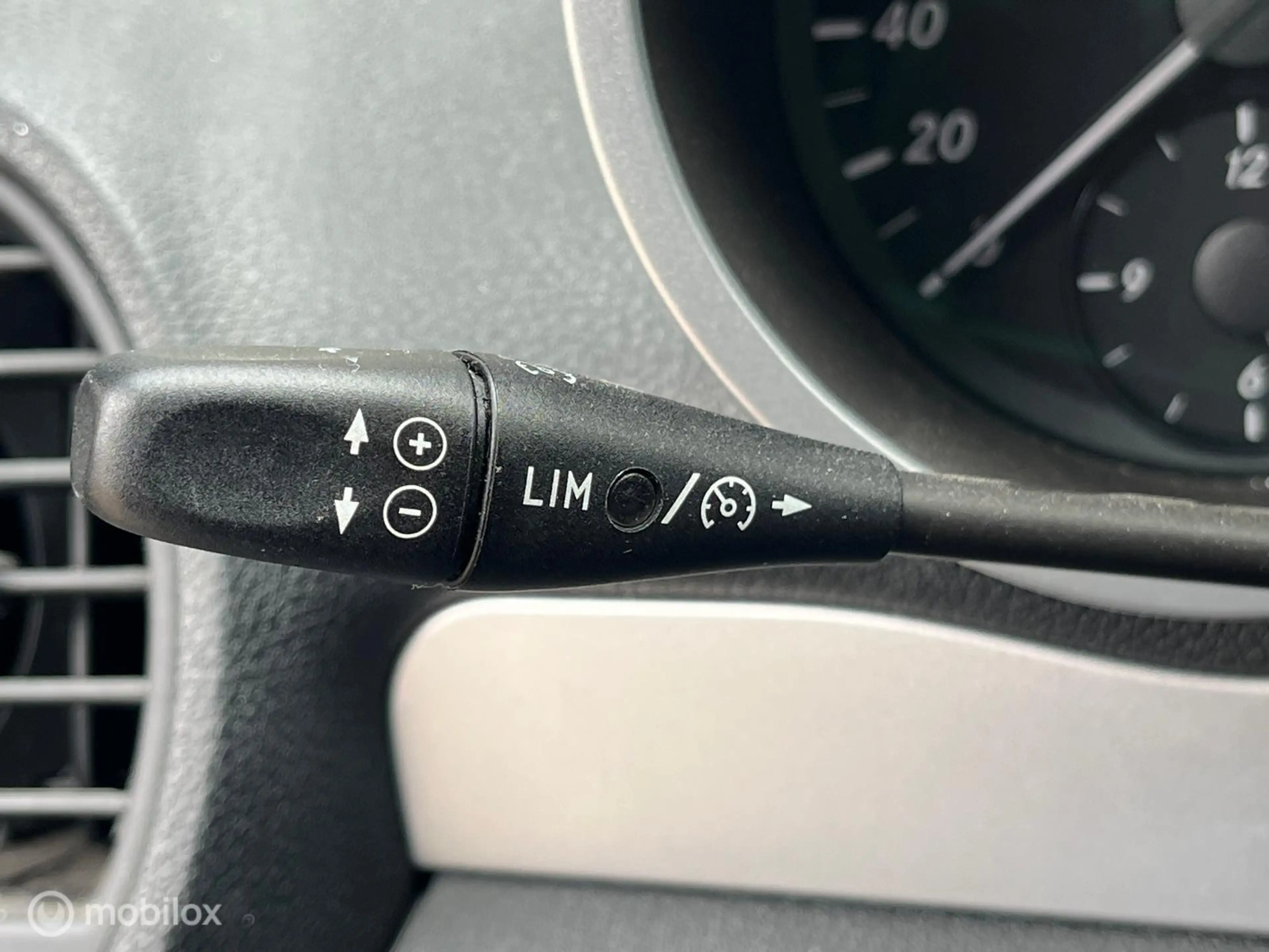 Mercedes-Benz SLK 200 Kompressor Handgeschakeld 6-bak — photo 13