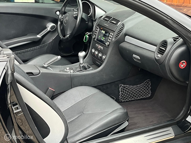 Mercedes-Benz SLK 200 Kompressor Handgeschakeld 6-bak — photo 8