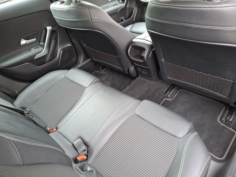 Mercedes-Benz A 180 Progressive PDC*NAVI*SHZ*KEYLESS-GO*LED — photo 14