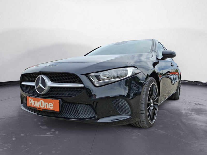 Mercedes-Benz A 180 Progressive PDC*NAVI*SHZ*KEYLESS-GO*LED — photo 12