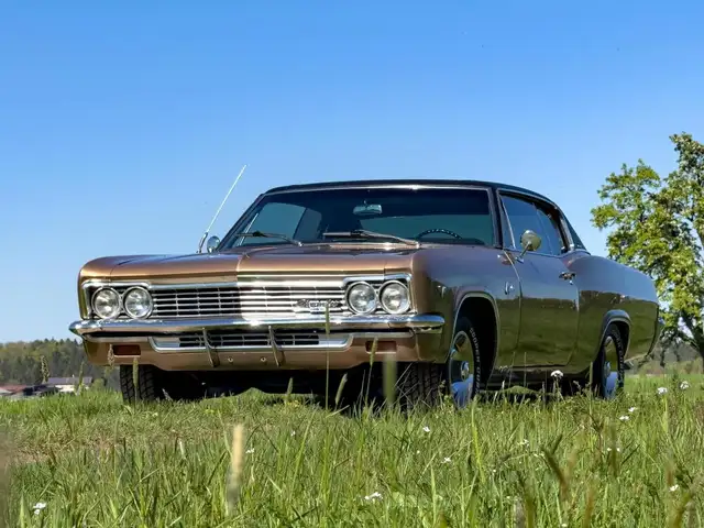 Chevrolet Caprice 2-Door Custom Coupe