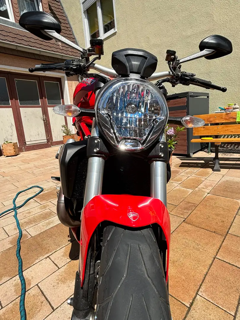 Ducati Monster 1200 Rojo - 1