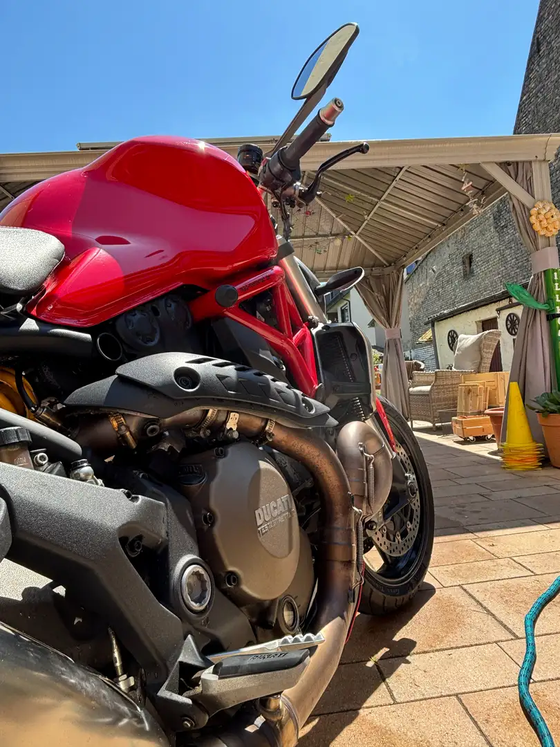 Ducati Monster 1200 Rojo - 2