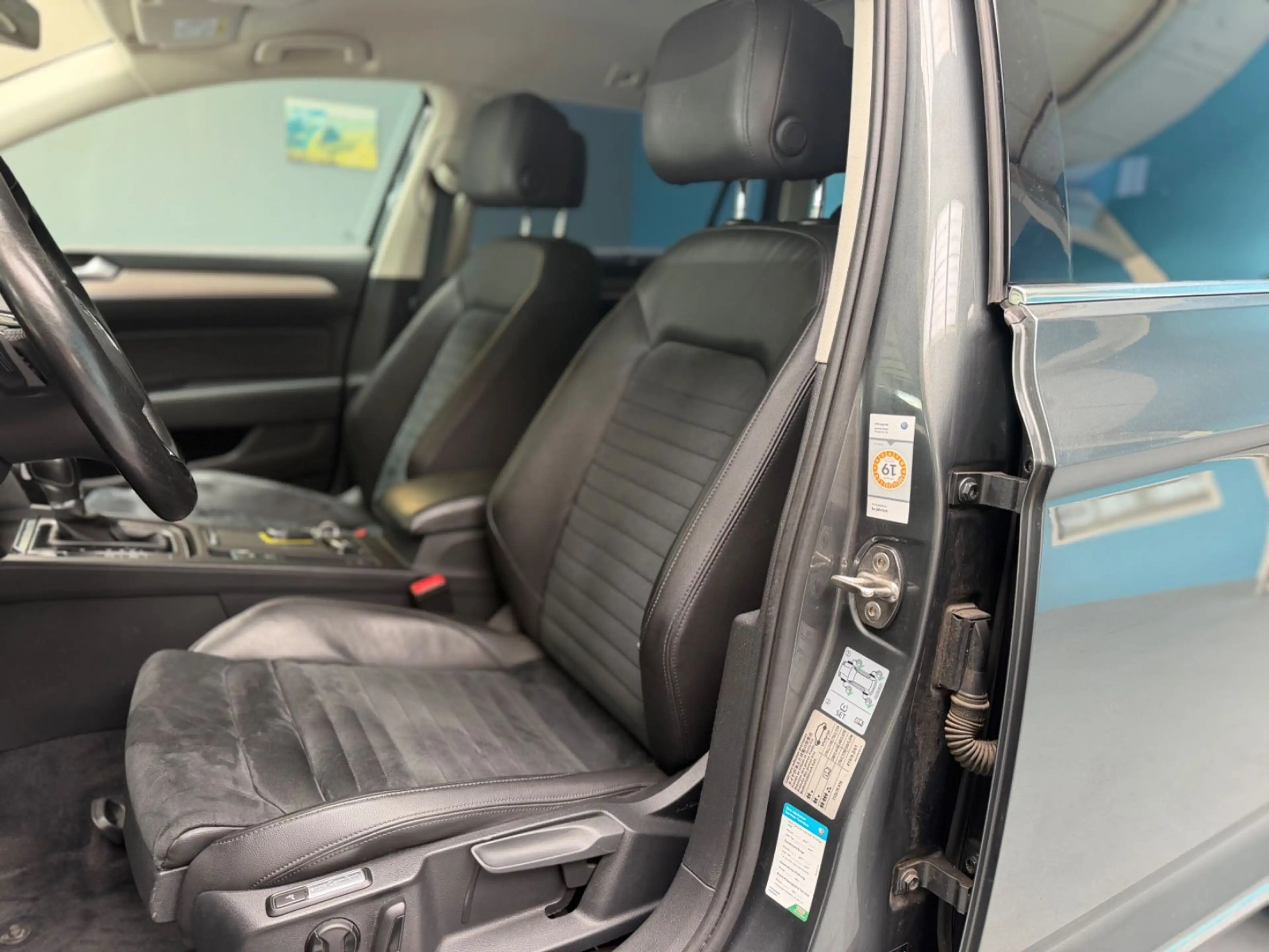 Volkswagen Passat Variant *Passat Variant*Highline*AHK*LED*DSG*NAVI*PDC* — photo 12