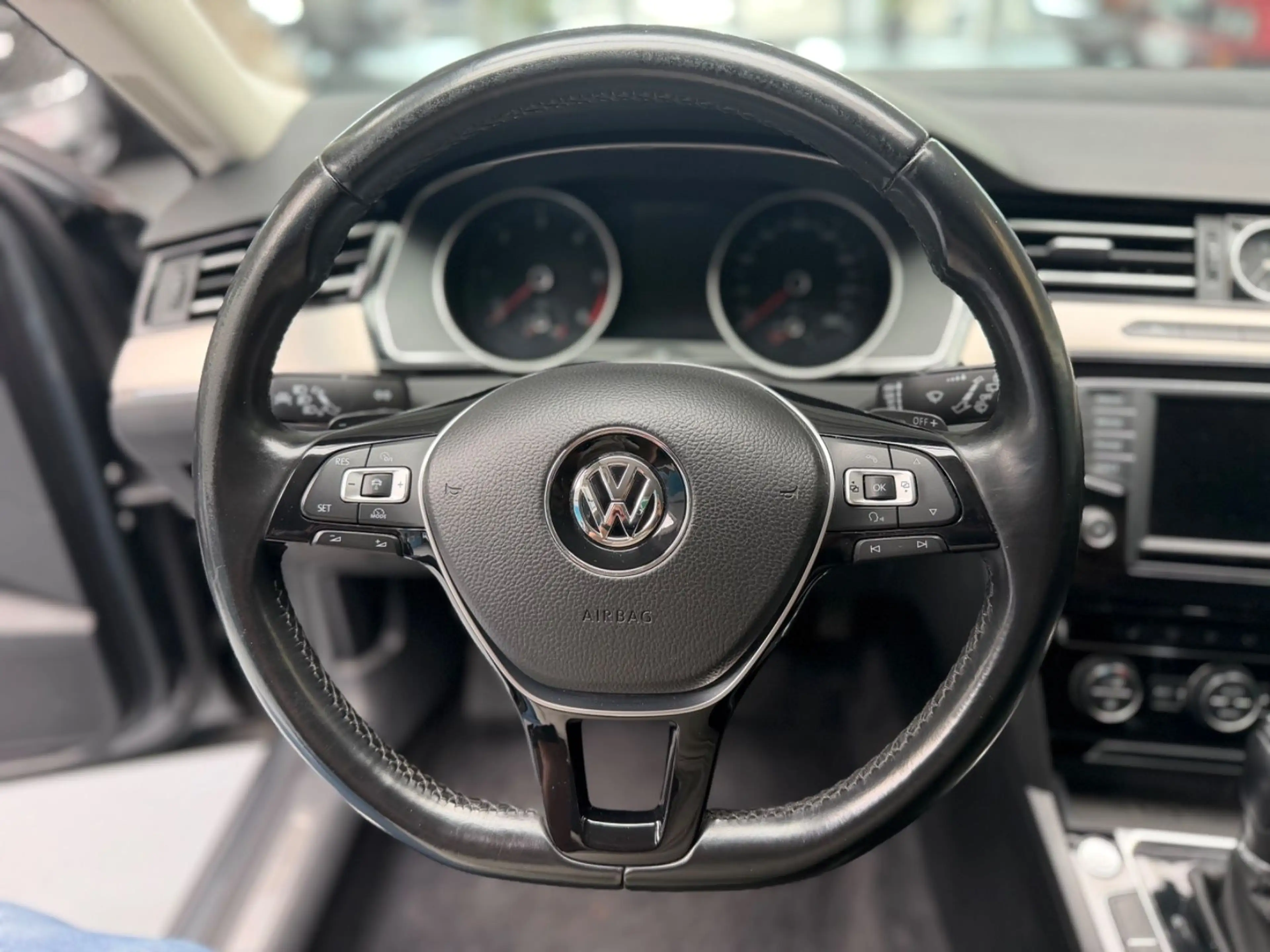 Volkswagen Passat Variant *Passat Variant*Highline*AHK*LED*DSG*NAVI*PDC* — photo 14