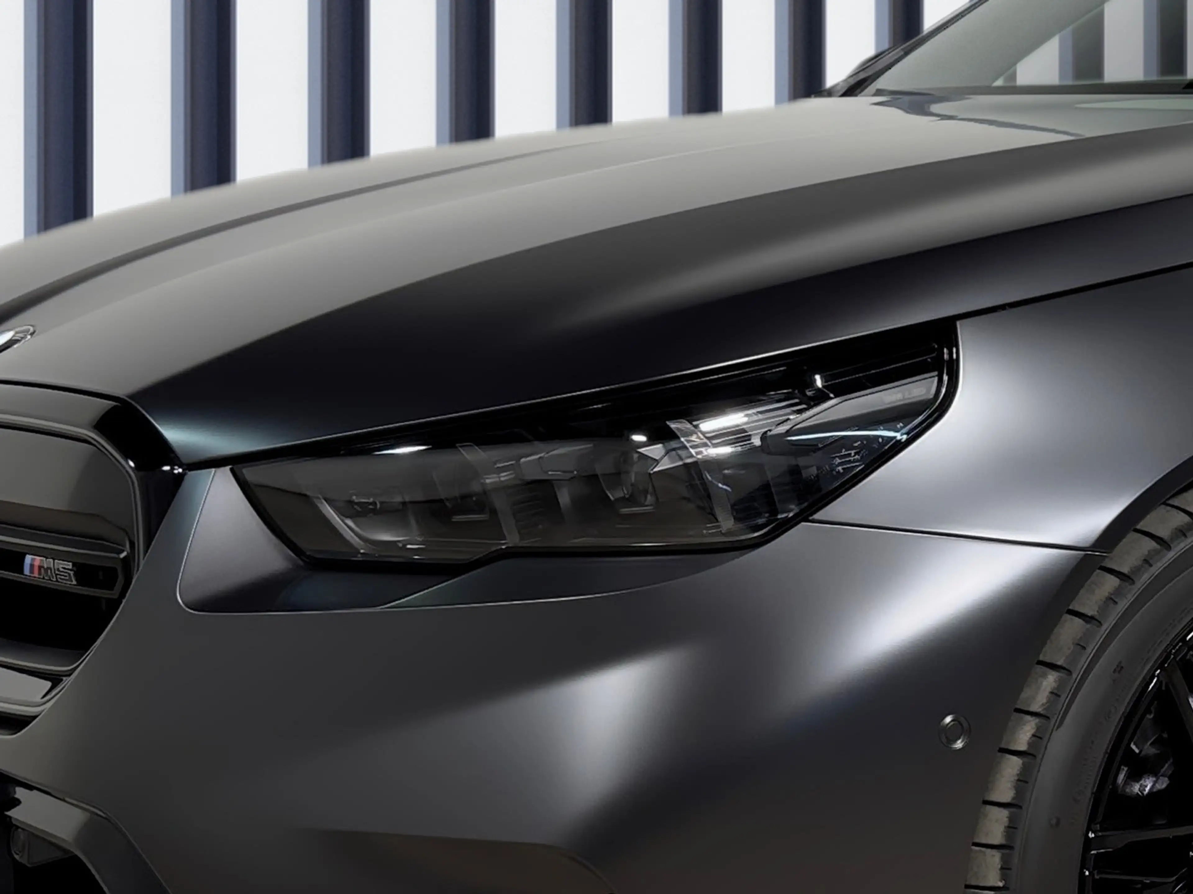 BMW M5 — photo 3
