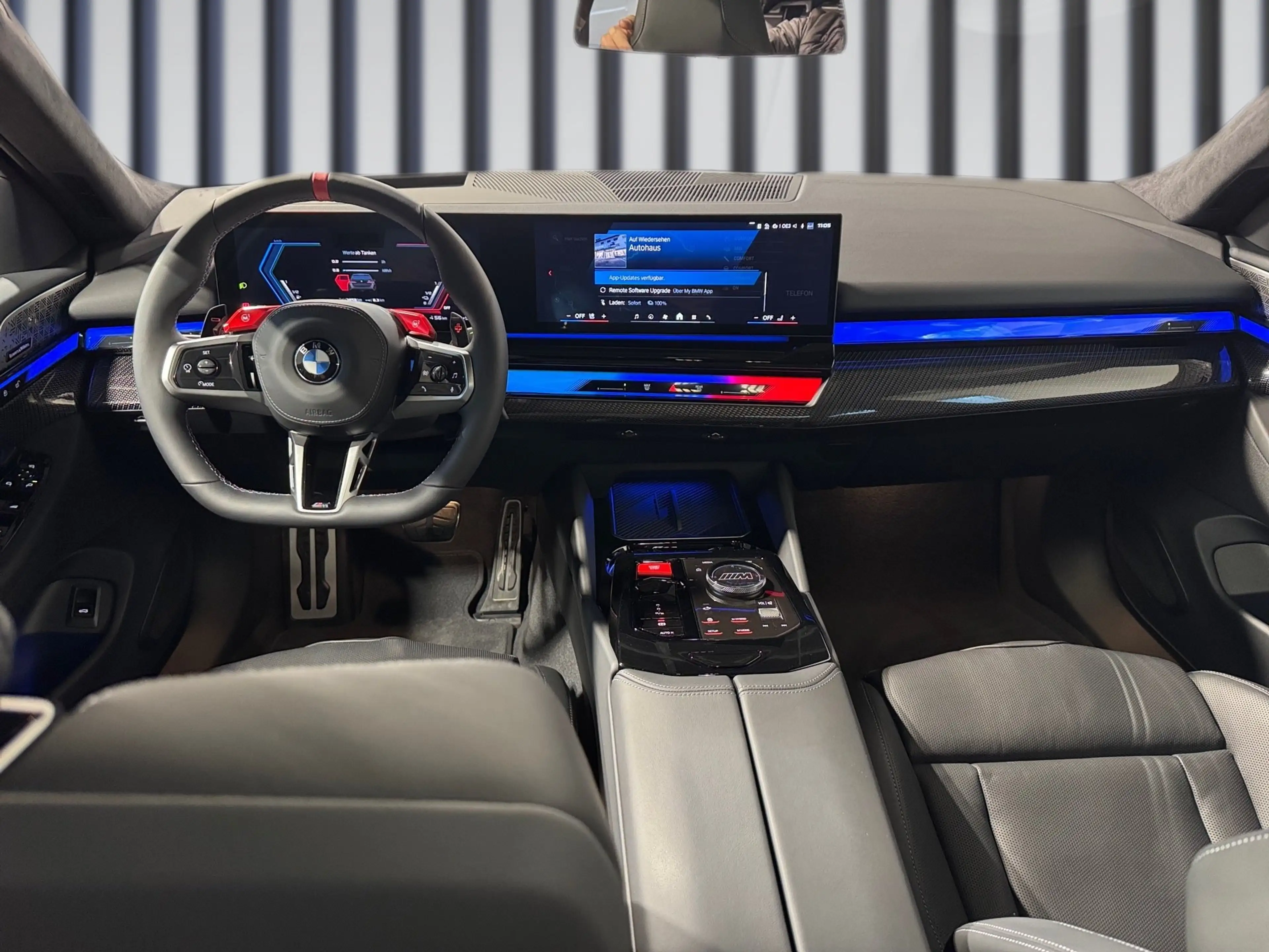 BMW M5 — photo 10
