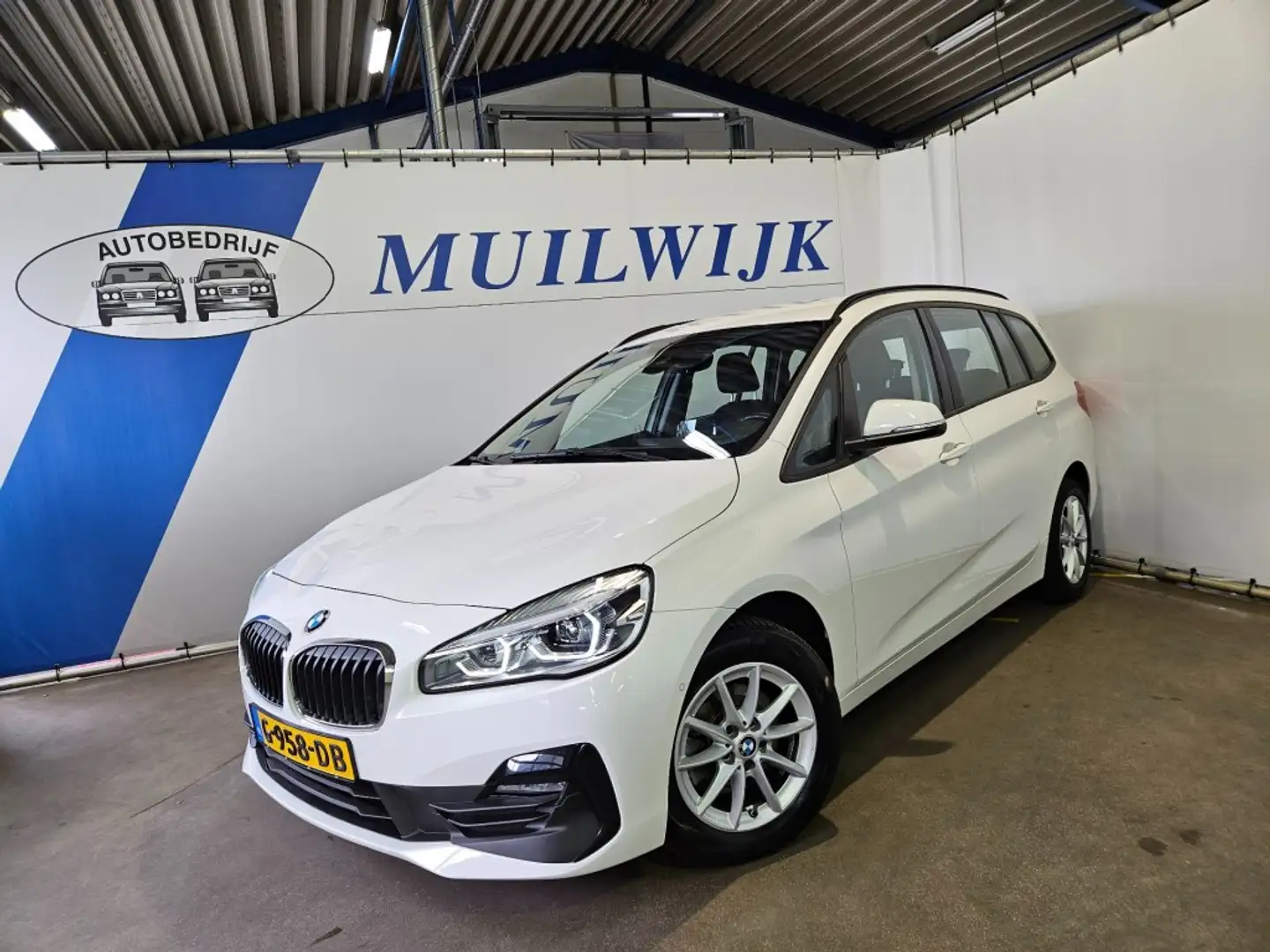 BMW 216 216i Executive Edition 7 pers. / Navi / NL Auto Wit - 1