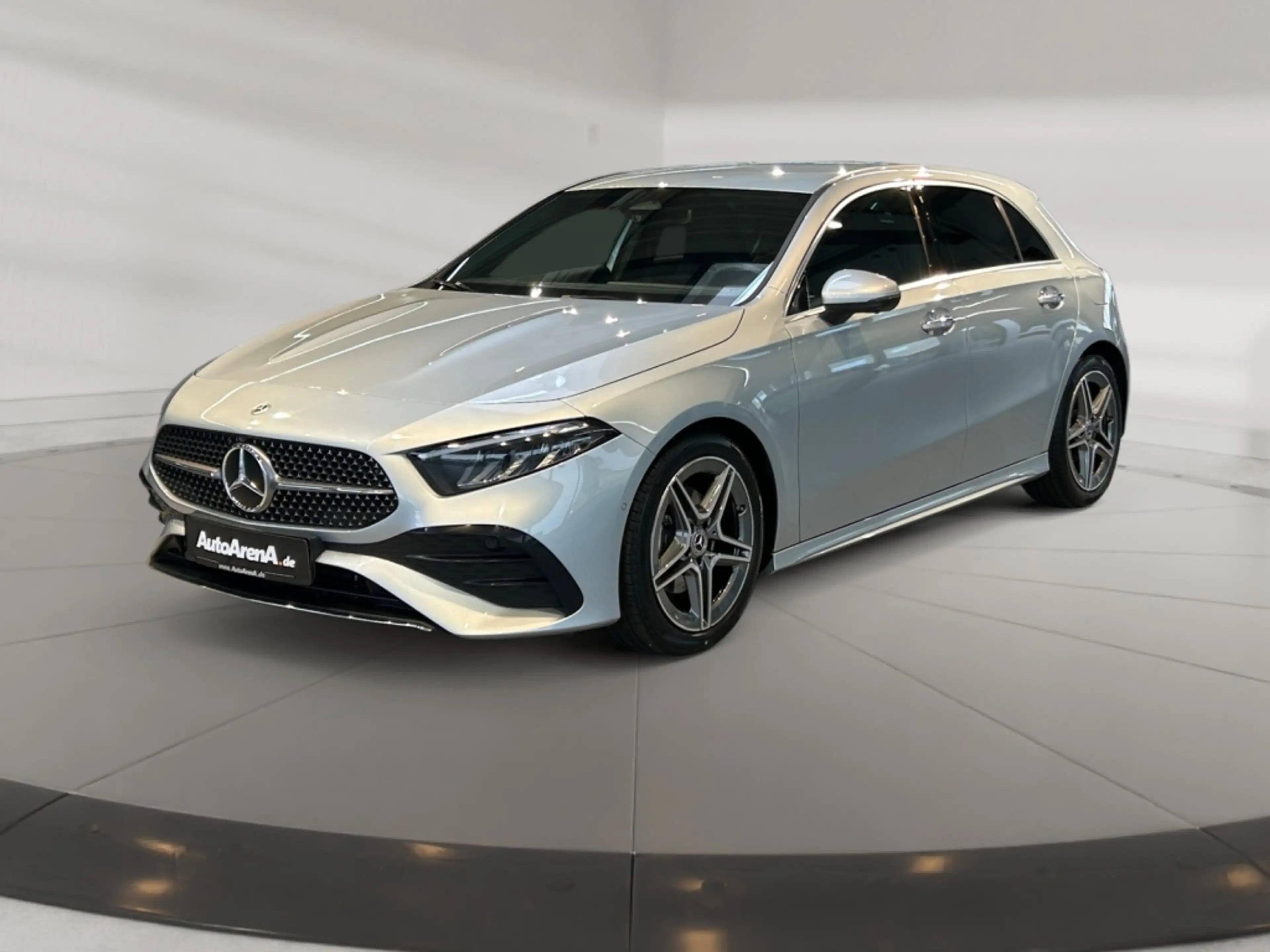 Mercedes-Benz A 200 AMG AMG+MBUX+Wide+360+Cam+LED+Navi+AUT+PTS — photo 2