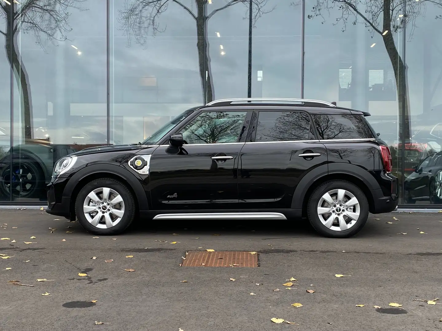 MINI Cooper SE Countryman Plug in Hybride,Navigatie,LED lichten,Camera park Negru - 1