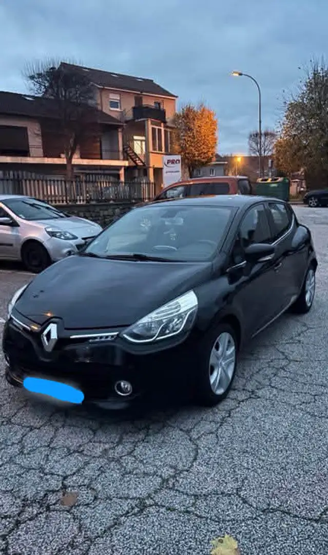 Renault Clio Noir - 1