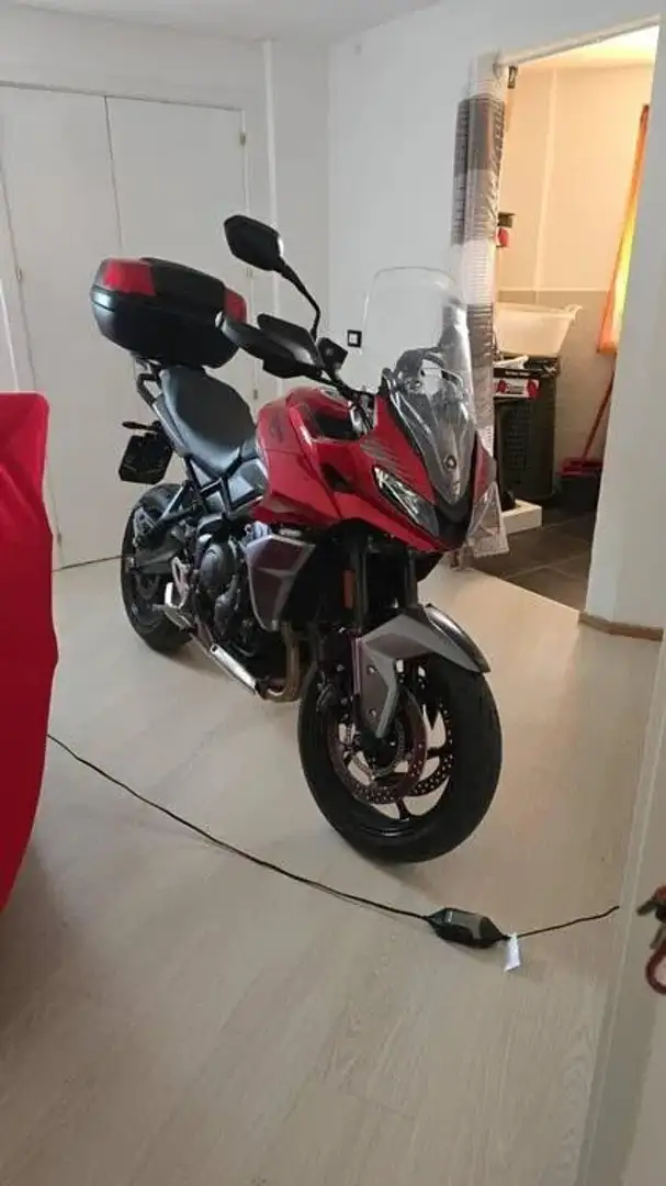 Triumph Tiger Sport 660 Червоний - 1
