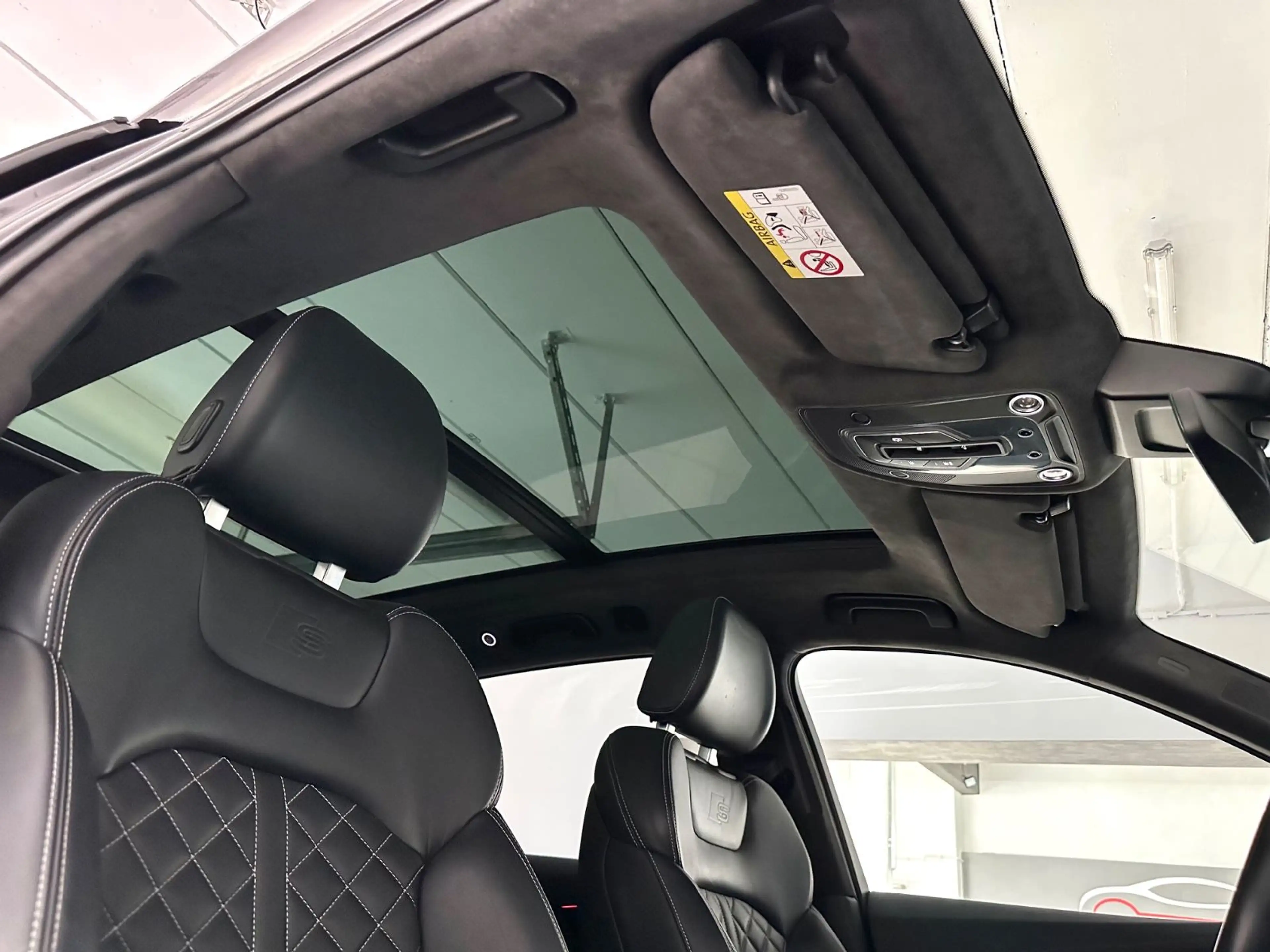 Audi SQ7 4.0 TDI quattro V8/Matrix/HUD/Night/Pano./21 — photo 15