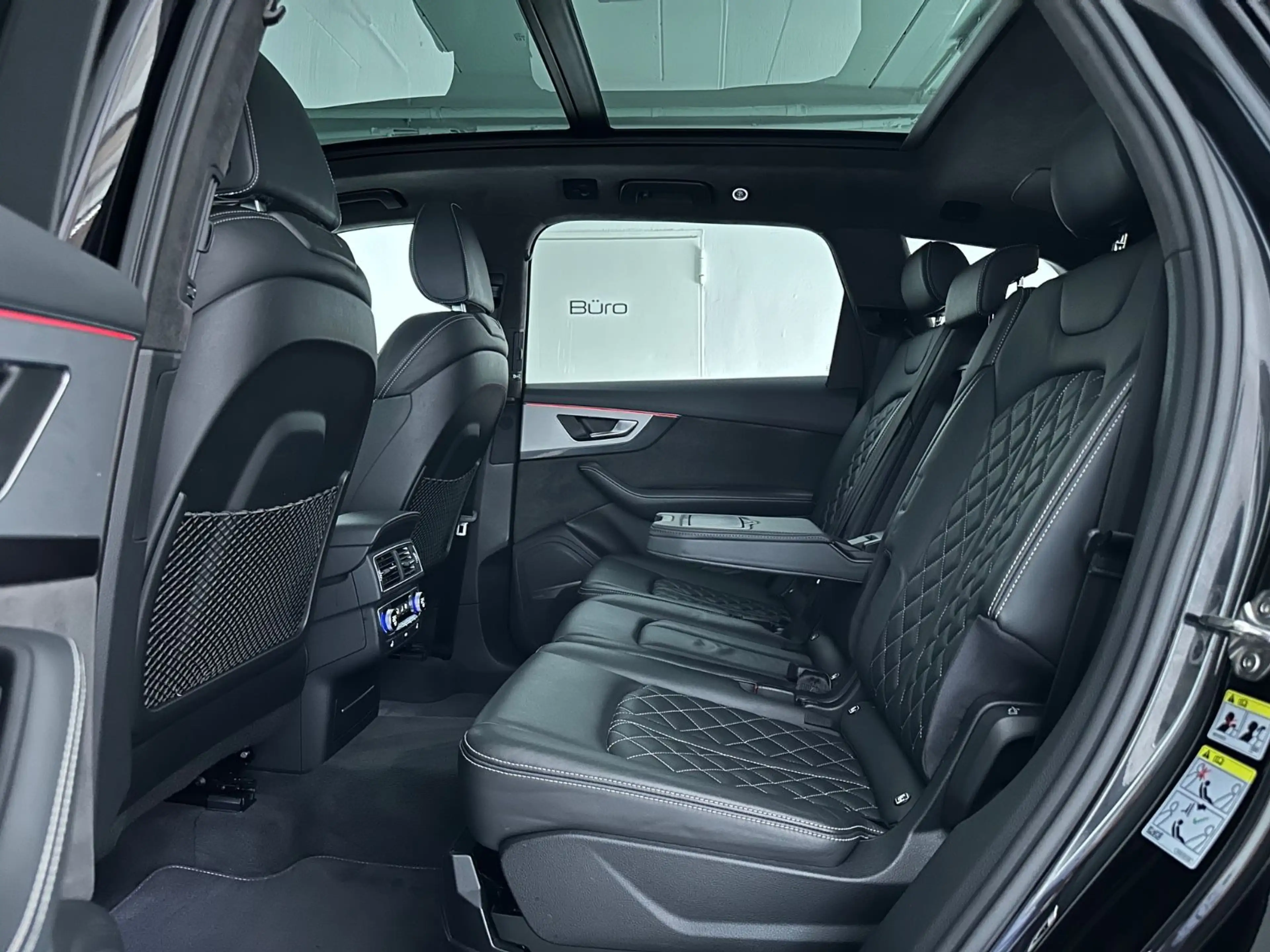 Audi SQ7 4.0 TDI quattro V8/Matrix/HUD/Night/Pano./21 — photo 13