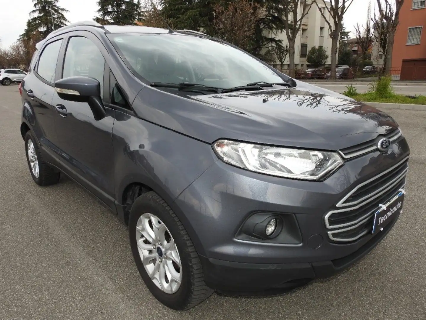 Ford EcoSport 1.5 TDCi 95 CV Plus *NEOPATENTATO* Grau - 1