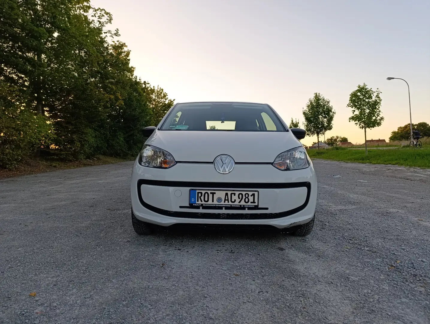 Volkswagen up! club - 1